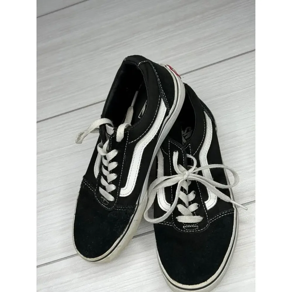 Vans Ward Low-Top Sneakers Black White Canvas Skate Shoes Casual Everyday 3Y‎